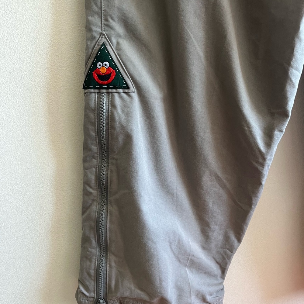 VTG Sesame Street Elmo Patch Adult Women L-XL Windbreaker Track Pants Y2K Gray